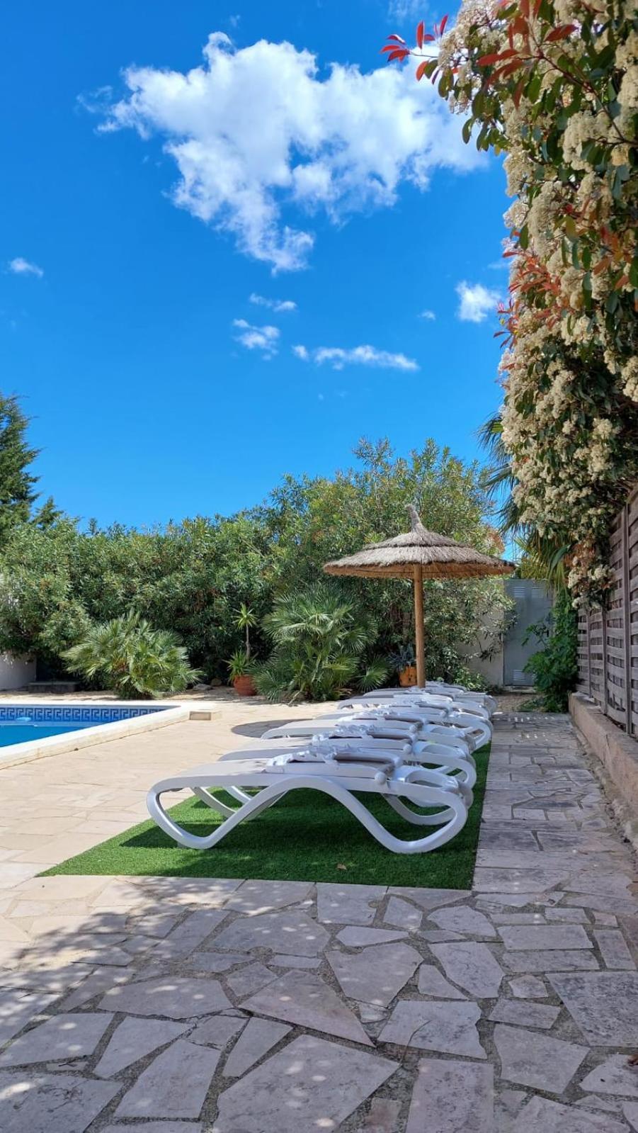 Villa Voor 8 Personen Met Zwembad Calafat Exterior foto